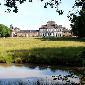 https://chateau-de-saint-augustin.inbrittany.com