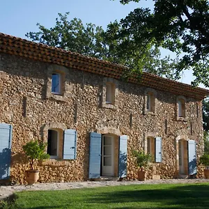 Bellone En Provence Couette-café